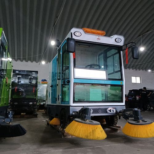 保定 电动驾驶式扫地机 物业小区环卫电动清扫车 工厂车间雾炮扫地车